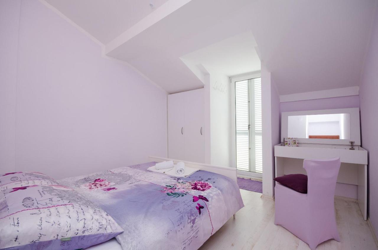 Apartments Snjezana 노비비노돌스키 외부 사진