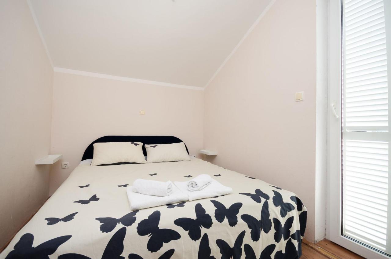 Apartments Snjezana 노비비노돌스키 외부 사진