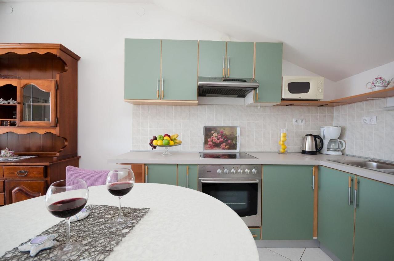 Apartments Snjezana 노비비노돌스키 외부 사진